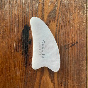 Crystal Contour Gua Sha Beauty Tool